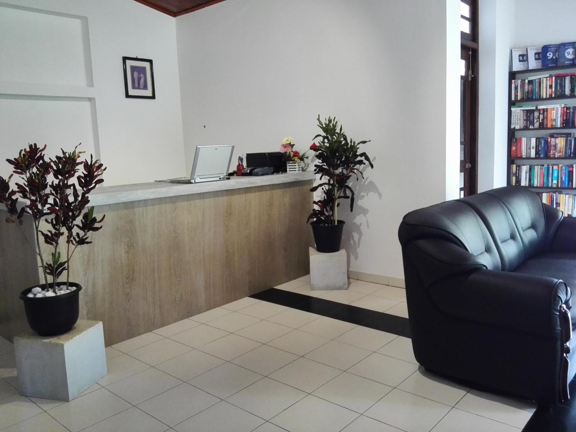 The Oasis Villa Hikkaduwa Ngoại thất bức ảnh